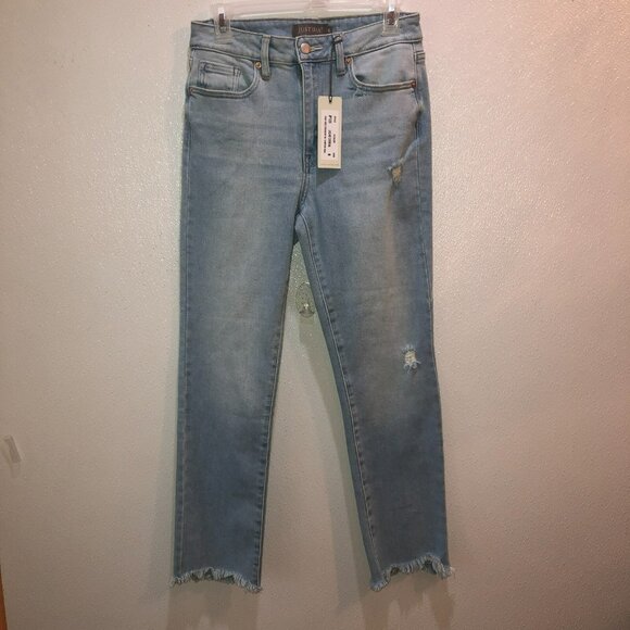 New JustUSA Hadley Size 8 Light Wash High Rise Straight Distressed Raw Hem Jeans - Picture 3 of 11